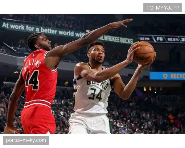 字母哥三分命中率升至43.5%，空间型内线重塑雄鹿进攻体系