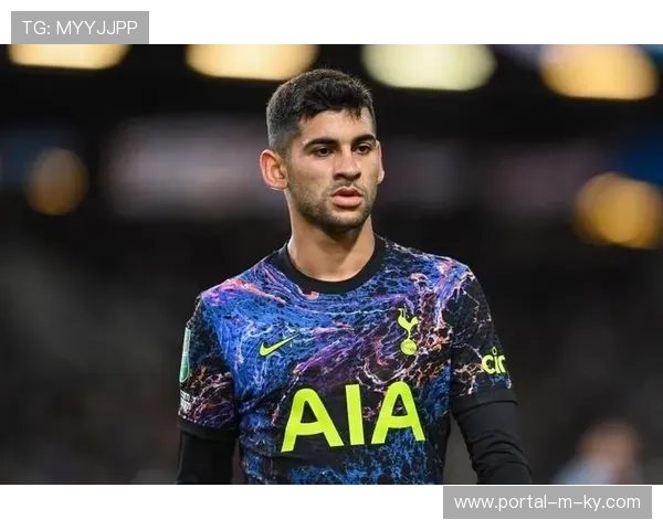 罗梅罗防守失误频现 热刺后防线集体梦游酿惨案 罗梅罗防守失误频现 热刺后防线集体梦游酿惨案